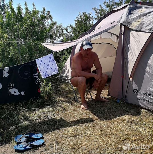 Палатка туристическая 4 местная бу
