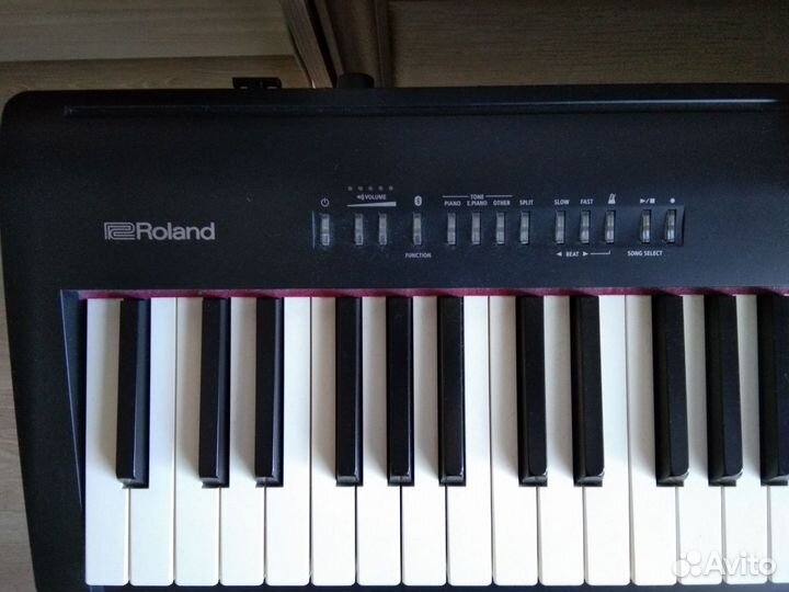 Цифровое пианино Roland FP-30