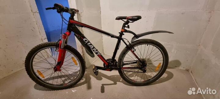 Велосипед Giant Revel 1