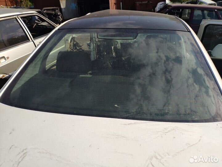 Стекло заднее Ford Mondeo 3