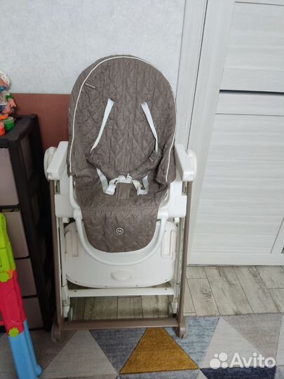 Стульчик для кормления happy baby berny basic