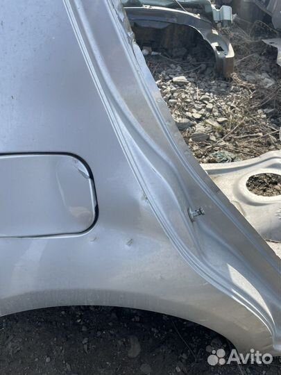 Renault Sandero Крыло заднее правое