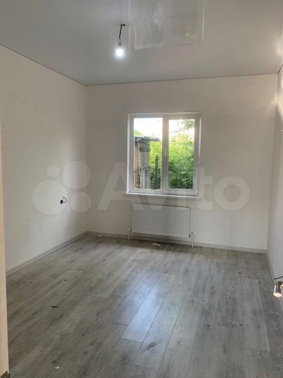 Дом 65 м² на участке 2 сот.