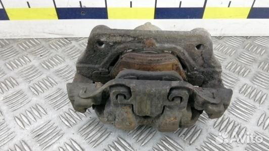 Суппорт тормозной передний левый BMW 3 E90/E91 (94