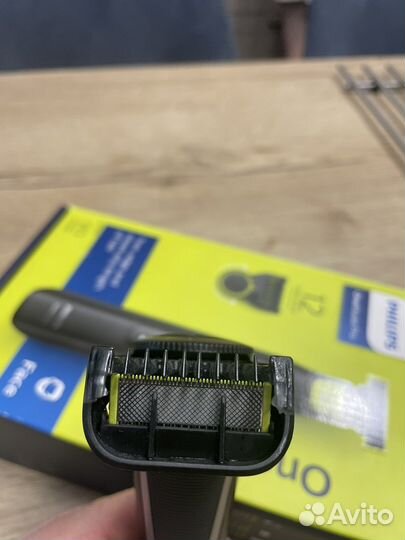 Электробритва,стайлер для лица philips