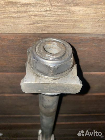 Задняя ось honda CBR 600 RR 2011г