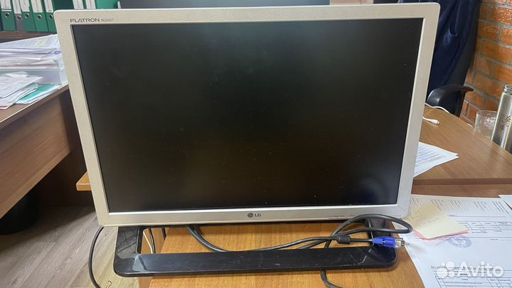 Монитор LG 27