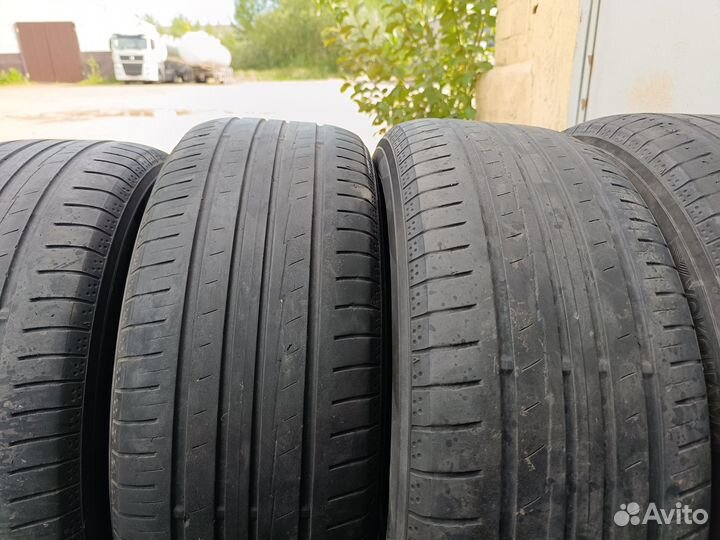 Yokohama BluEarth AE50 235/55 R18 100V