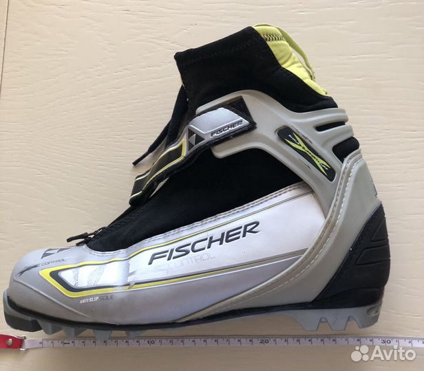 Лыжные ботинки Fisher control