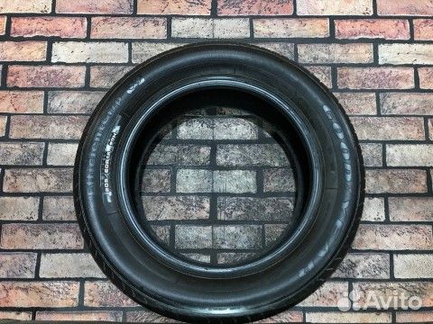 Goodyear EfficientGrip 205/60 R16 92H