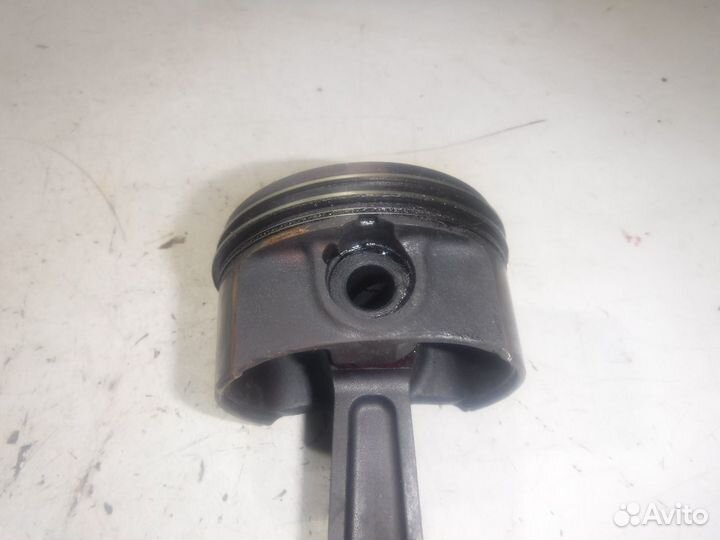 Поршень с шатуном Range Rover Vogue