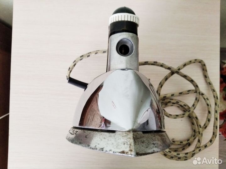 Рабочий утюг для термо наклеек времён СССР