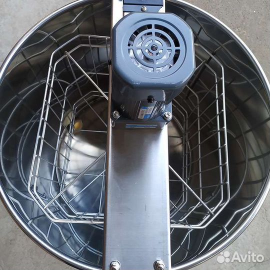 Медогонка 4 рамочная