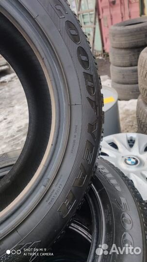 Goodyear UltraGrip 500 255/55 R18 109T