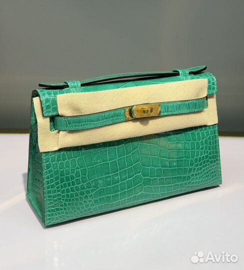 Сумка Hermes Kelly Pochette зеленая