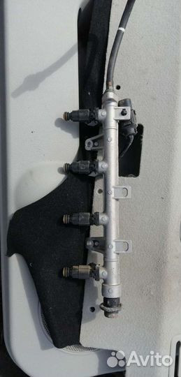 Новая оригинальная топливная рампа Киа Хундай