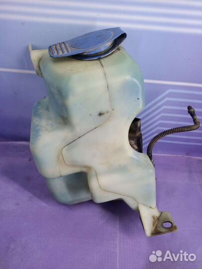 Бачок омывателя Volkswagen Bora/Golf 4