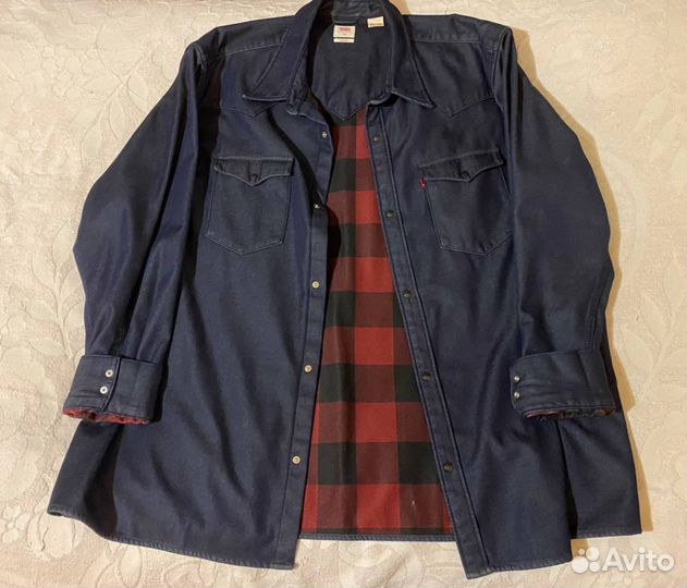 Джинсовая рубашка levis