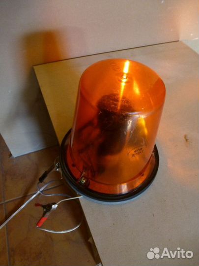 Фонарь проблесковый фп-1 24 Вольта новый