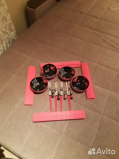 Набор посуды для суши