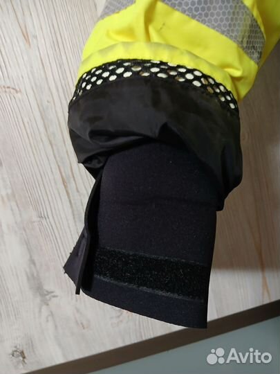 Зимний рыболовный костюм поплавок