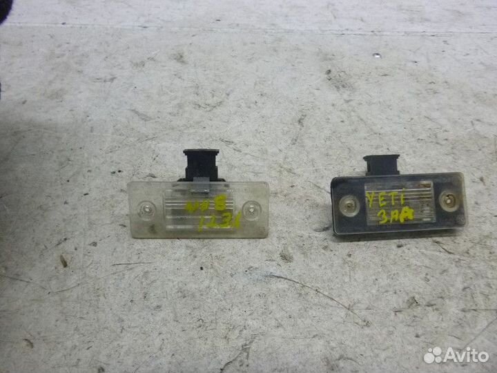 Плафон освещения номера skoda yeti 2010