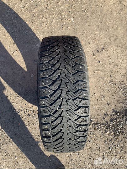 Nordman Nordman 4 215/65 R16