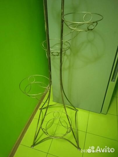 Подставка для цветов