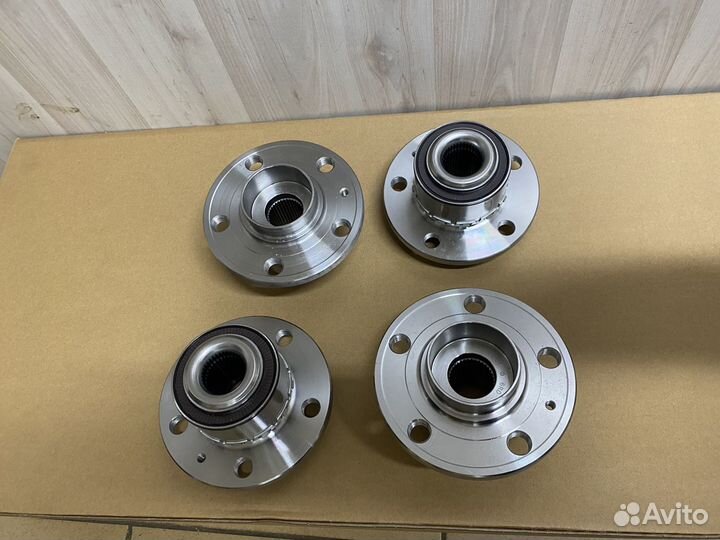 Подшипник передней ступицы polo rapid