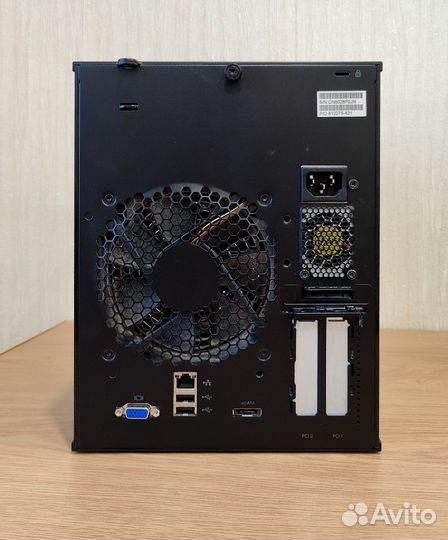 Сервер HP ProLiant MicroServer (N36L)