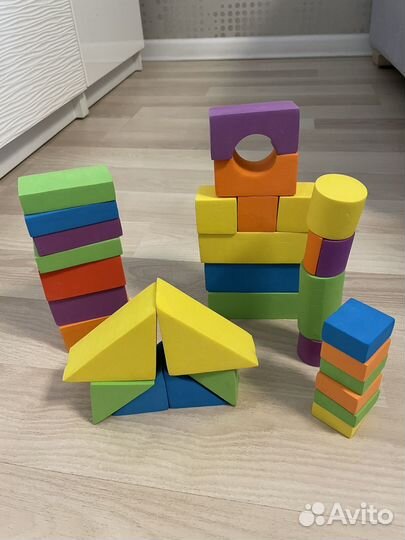 Строительный набор для малышей