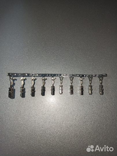 Гнездовая контакт-деталь 1928498056 bosch