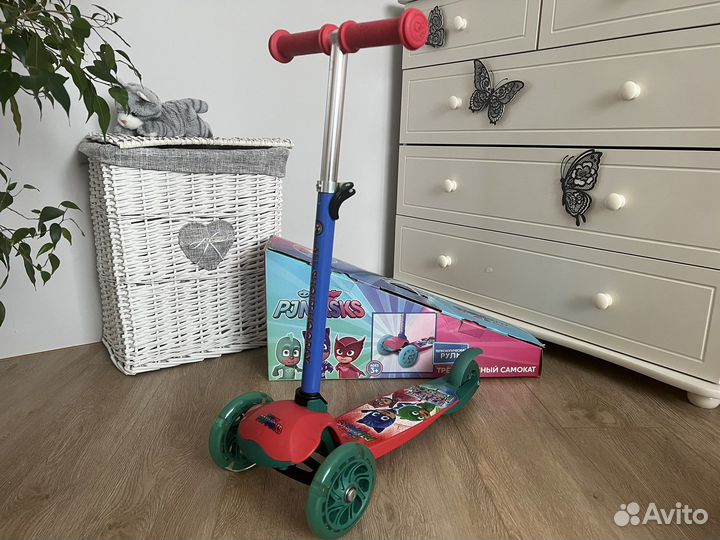 Новый Самокат детский Герои в масках