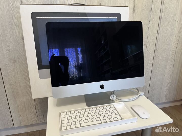 Apple iMac 21.5