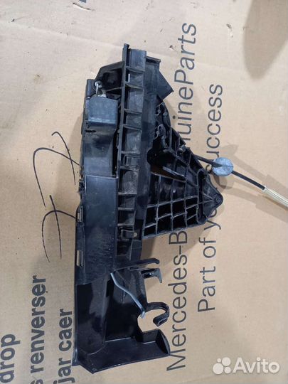 Замок передней левой двери Focus 2