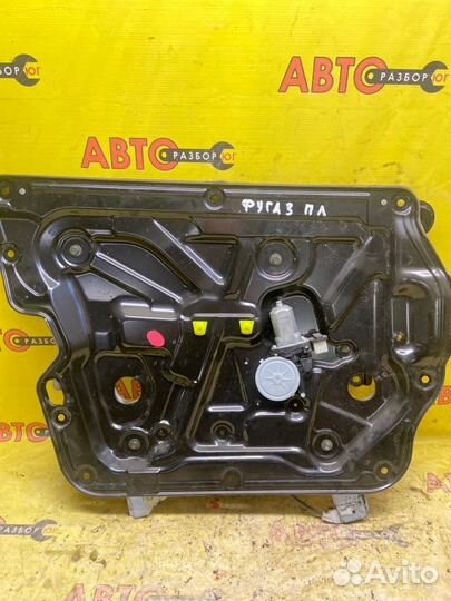 Стеклоподъемник передний левый Nissan Fuga Y50