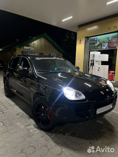 Porsche Cayenne 3.2 AT, 2005, 335 415 км