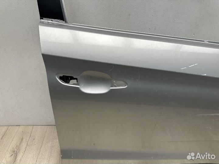 Дверь передняя правая Hyundai Tucson 3 2.0 G4NA