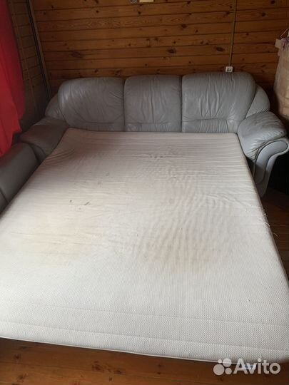 Диван натуральная кожа бу