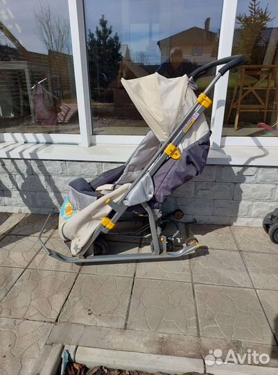 Детские санки с колесами