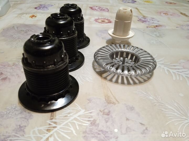 Патрон для лампочки