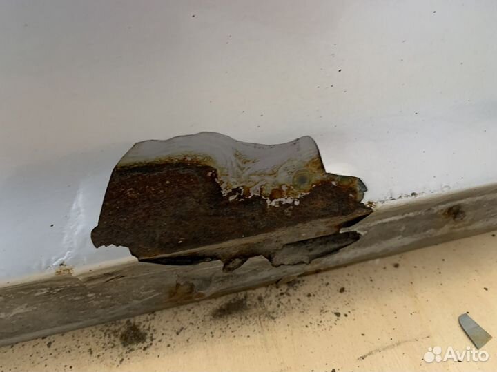 Дверь передняя правая Audi A6 C6 Avant 2005