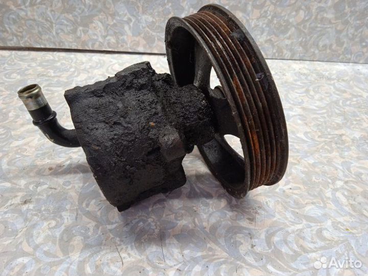 Насос гидроусилителя Opel Omega B 2000