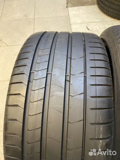 Pirelli P Zero PZ4 245/35 R19 и 275/30 R19