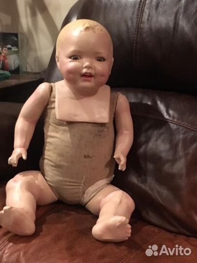 Большая старинная кукла. Композит. США