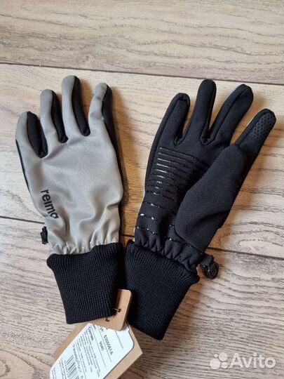 Шапки Reima, Lassie и перчатки softshell Reima