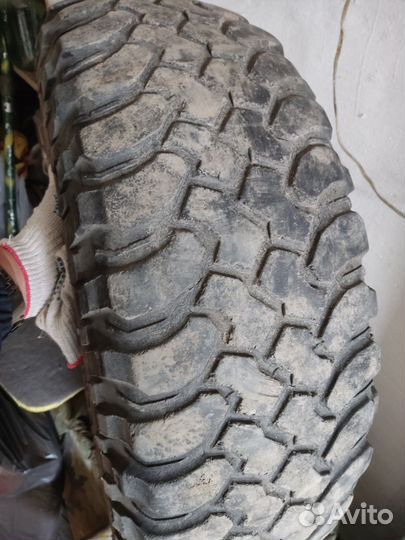 Bfgoodrich Mud-Terrain T/A 265/75 R16