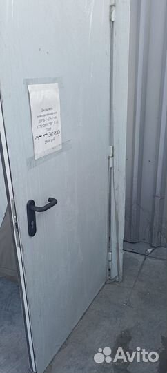 Дверь металлическая противопожарная 1,27*2,05 
