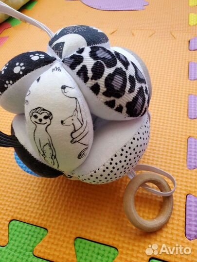 Мяч Такане для развития малыша