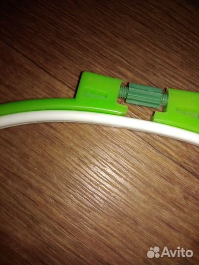 Пяльца для вышивки 26 см как новые